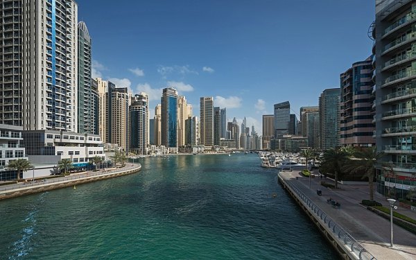 Dubai Marina beach