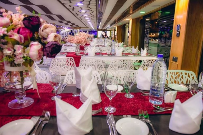 Lower Deck Seating Arrangement