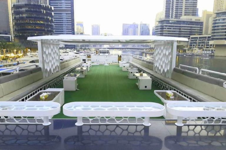 Luxury Dinner Cruise upper Deck