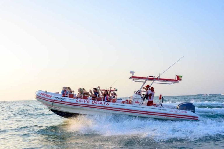 Love Boats Dubai